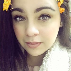 Meet your Posher, Jasmine